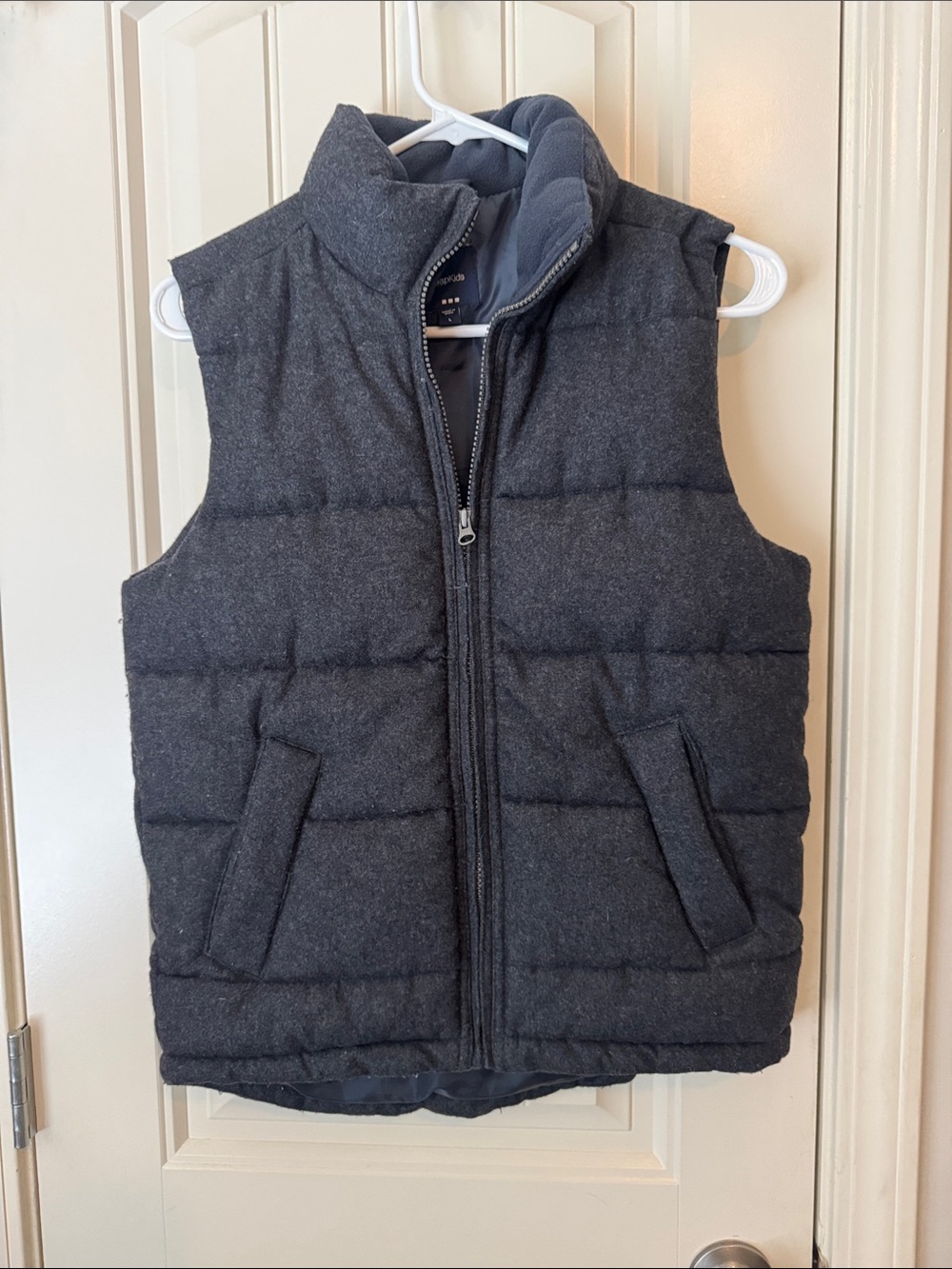 GAP Charcoal Quilted Puffer Vest